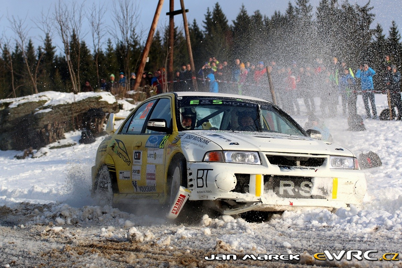 Illustration for article titled Rally photos from beyond the WRC